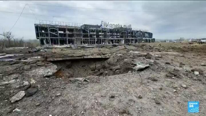 Russian strike on the Ukrainian city of Kharkiv kill at least 6