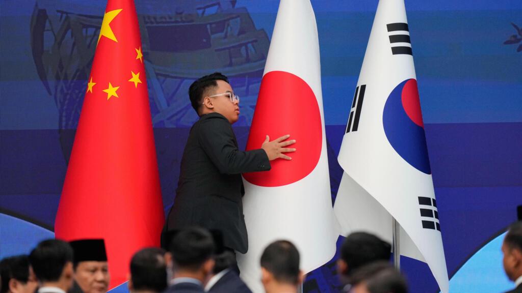 اليابان توجه احتجاجا لسفير الصين على خلفية تهديد دبلوماسي صيني