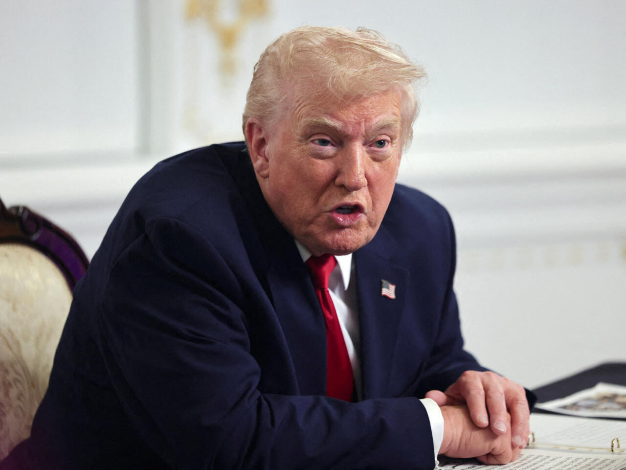 Trump anuncia que suspenderá “permanentemente” la inmigración de países del “tercer mundo” - France 24