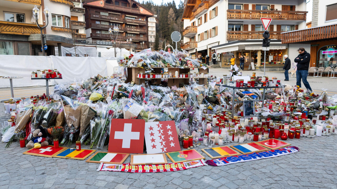 Bar-eigenaar in Crans-Montana zegt dat de servicedeur op slot zat tijdens de dodelijke nieuwjaarsbrand
