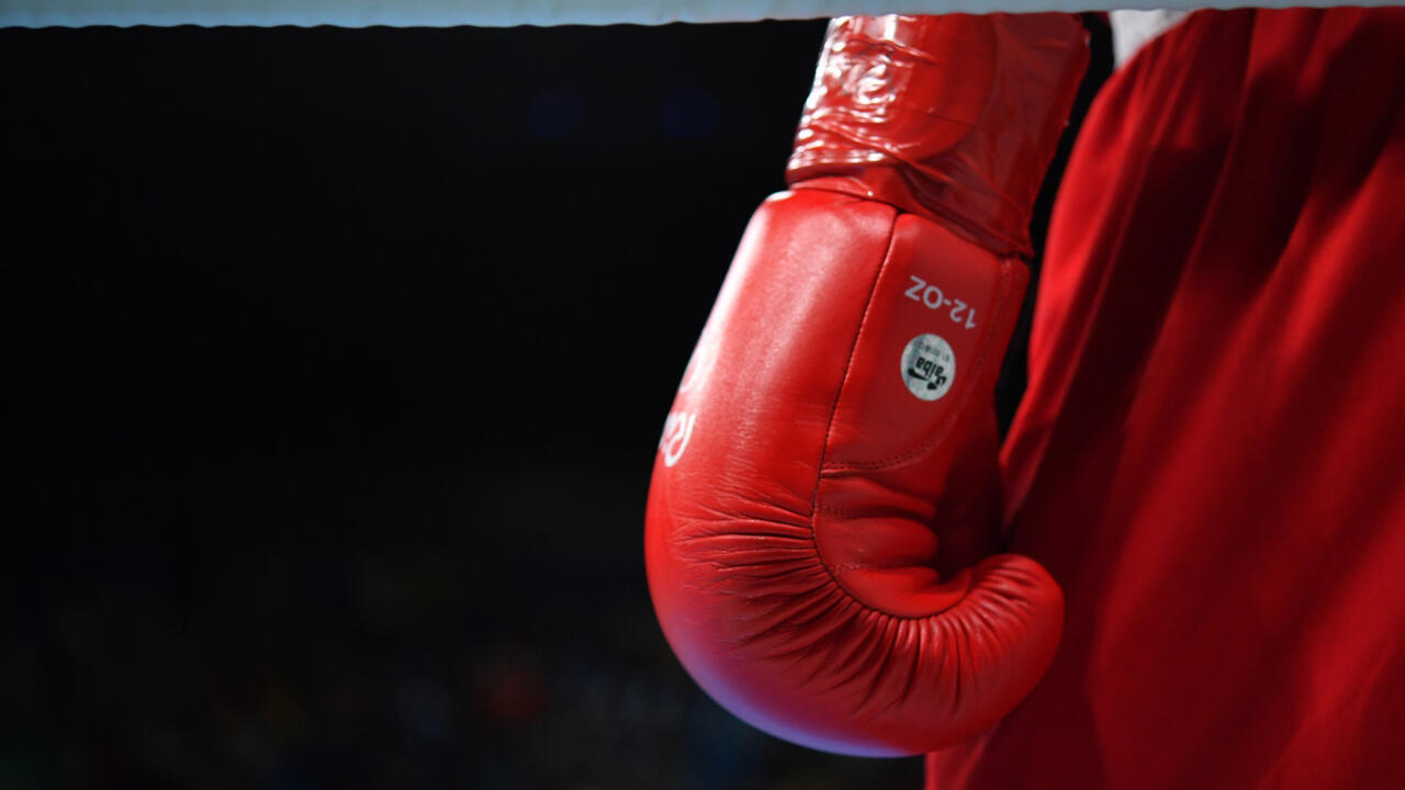 French women’s boxing team denied entry to world championships after delayed gender test results