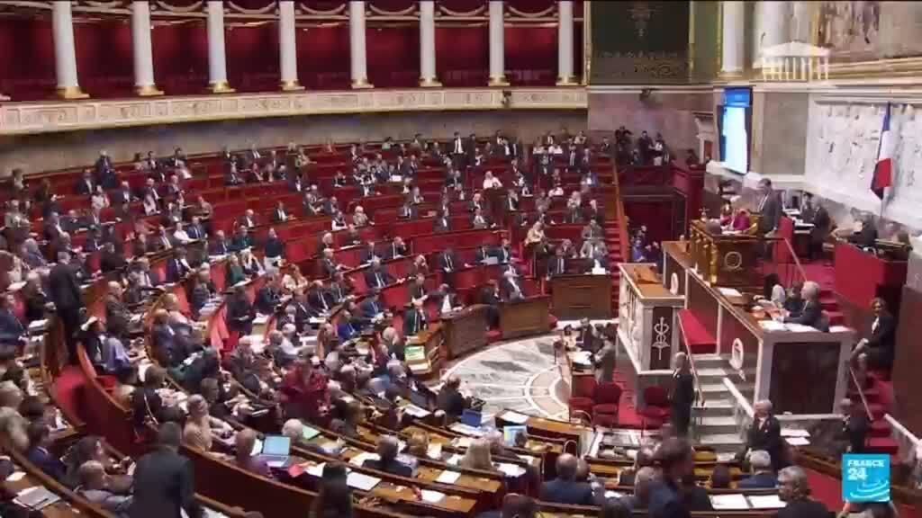 France : la suspension de la réforme des retraites débattue à l'Assemblée nationale