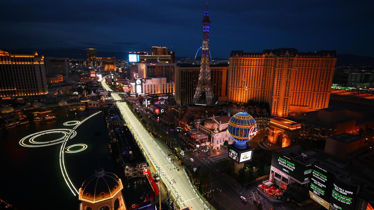 Norris y Leclerc brillan en un apasionante duelo en las calles de Las Vegas