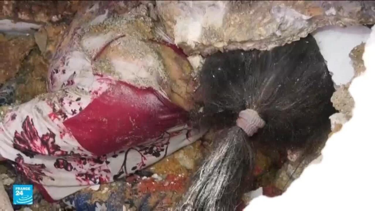 صور صادمة.. أجساد أطفال مهمشة تحت أنقاض بيوت غزة المدمرة