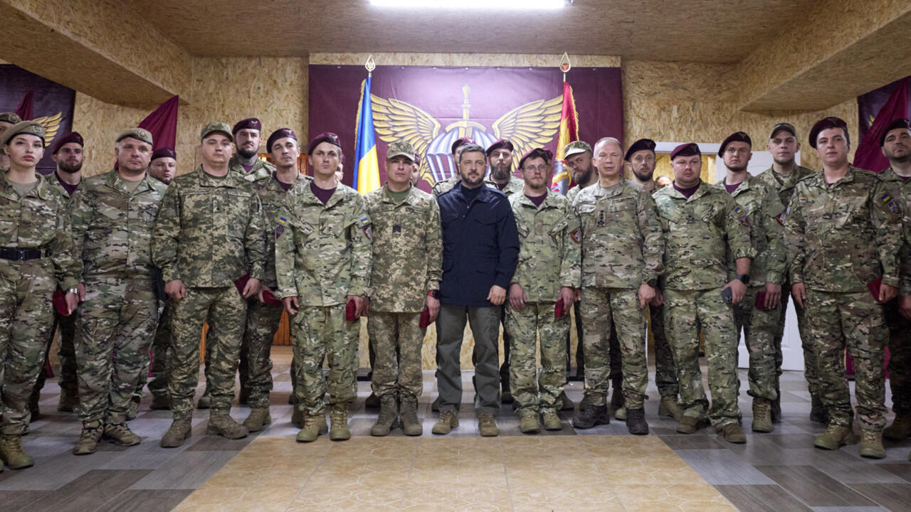Zelensky visits troops on frontline positions in eastern Ukraine