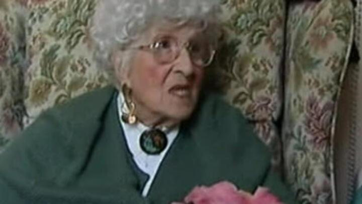 Millvina Dean, the last Titanic survivor, dies at 97
