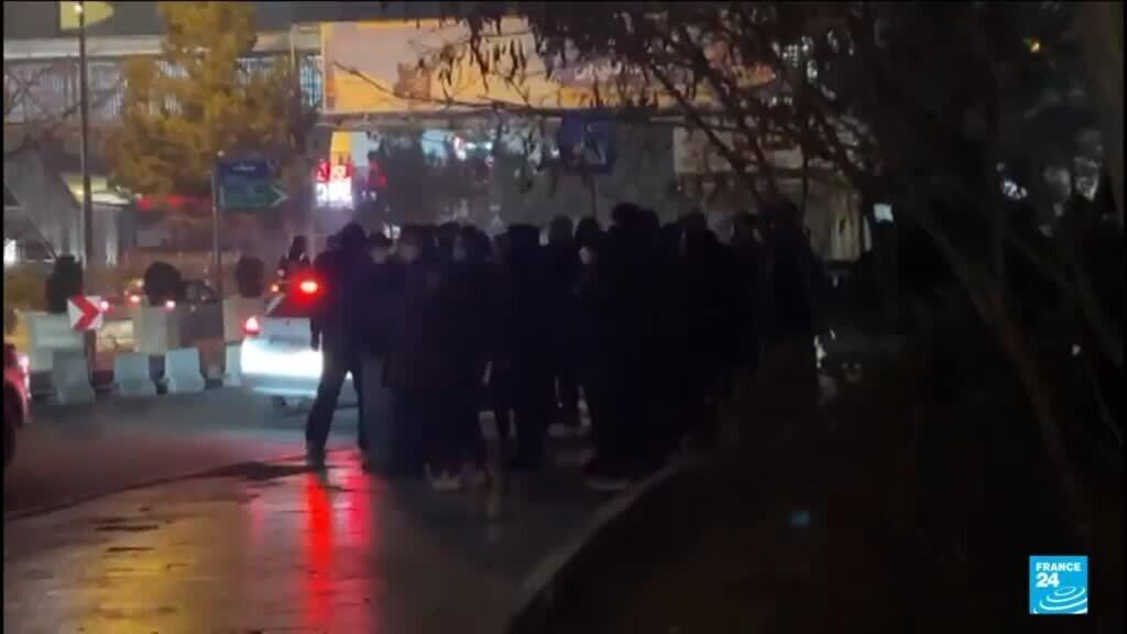 Iran : d'importantes manifestations contre le pouvoir à travers le pays