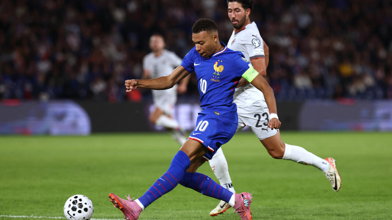 Flimsy France overcome deficit to scrape past Iceland in World Cup qualifiers