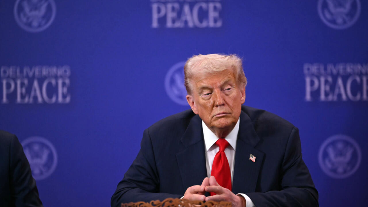 ترامب يهنّئ زعيمي تايلاند وكمبوديا على وقف إطلاق النار