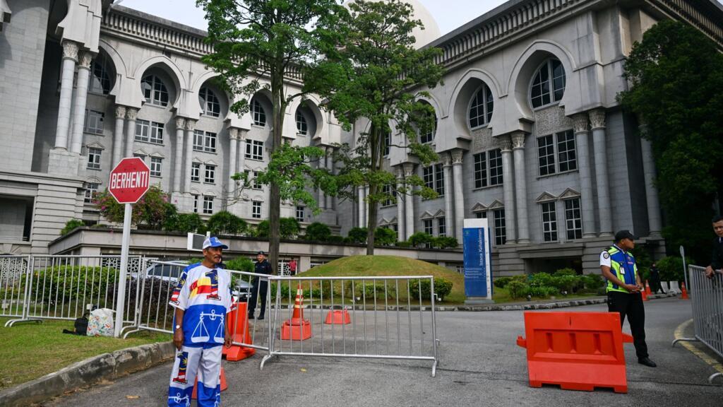 Scandale de corruption 1MDB en Malaisie: l'ex-Premier ministre Najib Razak jugé coupable d'abus de pouvoir