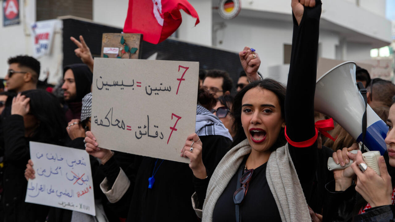 تونس: الشرطة تعتقل المعارض العياشي الهمامي لتنفيذ حكم بالسجن خمس سنوات