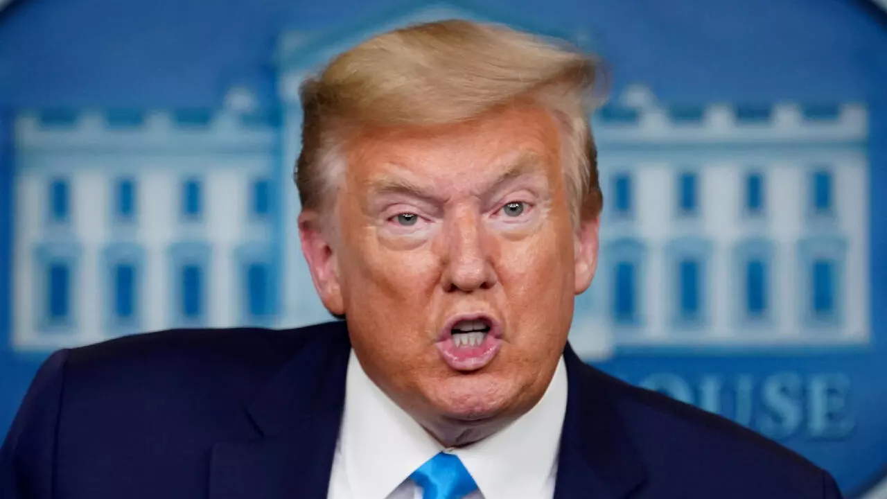 Donald Trump amenaza con retirar apoyo económico a la OMS