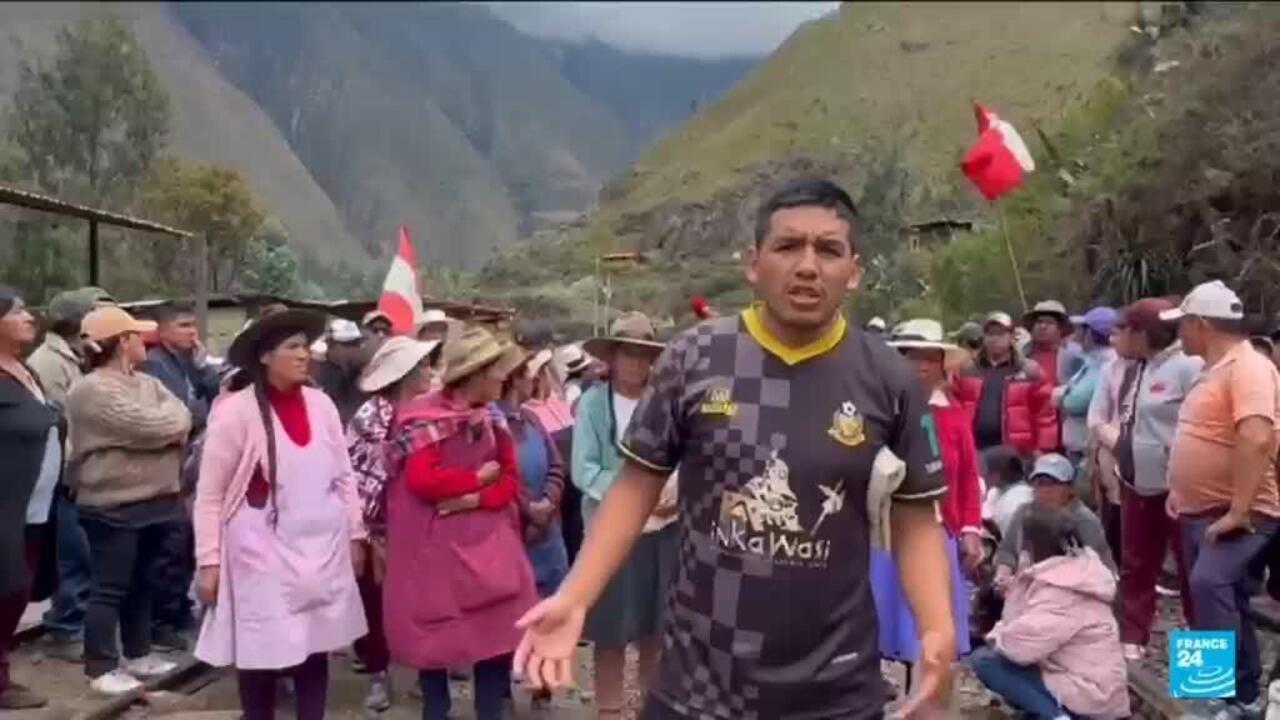 Peru evacuates 1,600 tourists from Machu Picchu amid protest