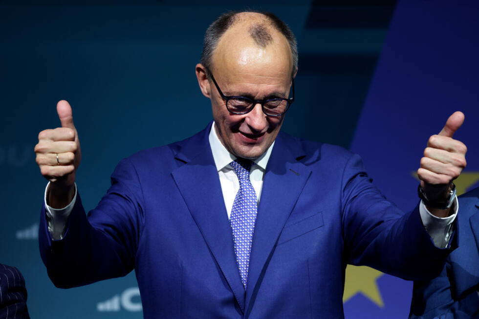 Le leader de l'opposition conservatrice allemande et favori à la chancellerie, Friedrich Merz, lors d'un meeting de campagne à Dresde, dans l'est de l'Allemagne, le 30 janvier 2025