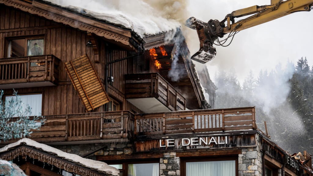 Feu intense dans un hôtel de luxe à Courchevel, près de 300 personnes évacuées