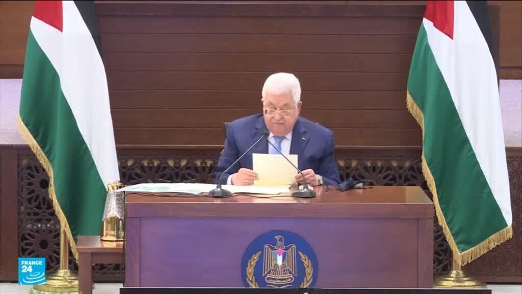 إعلان عباس بشأن من يتولى الرئاسة الفلسطينية حال شغور المنصب يثير انتقادات: خطوة دستورية أم سياسية؟
