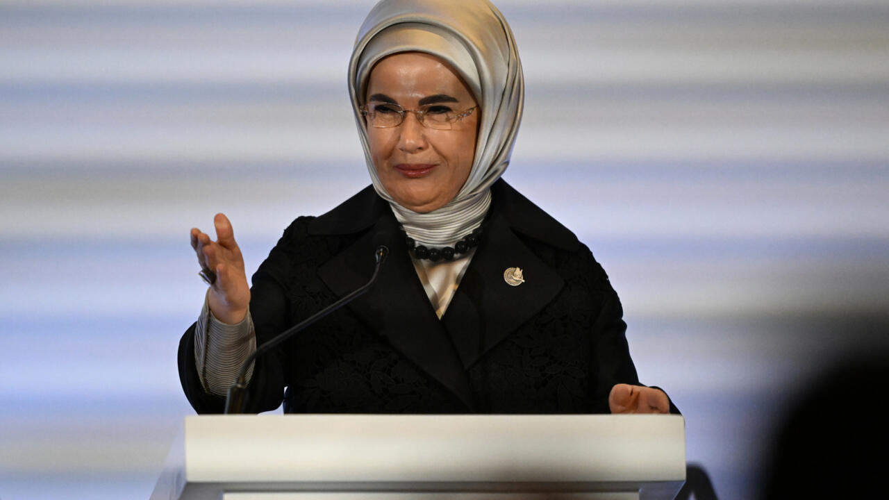 أمينة إردوغان تدعو ميلانيا ترامب لتوجيه رسالة بشأن أطفال غزة