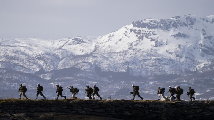 US soldiers participate in Cold Response, a Norwegian-led military exercise in which NATO and partner countries participate, in Sandstrand, in the Norwegian Arctic, on March 21, 2022.