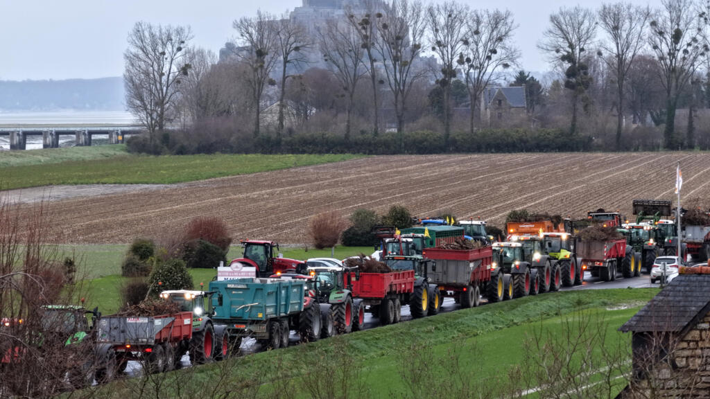 Grogne des agriculteurs : comment la Russie exploite de faux sites et l'IA pour attiser la colère