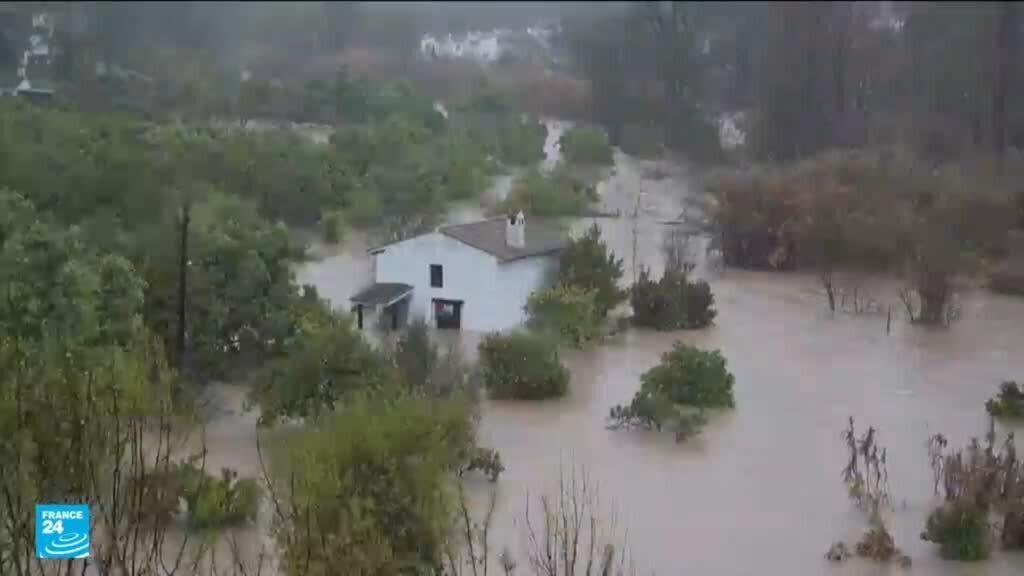 فيضانات واسعة تضرب جنوب إسبانيا والبرتغال وتحذيرات من ارتفاع إضافي لمنسوب المياه