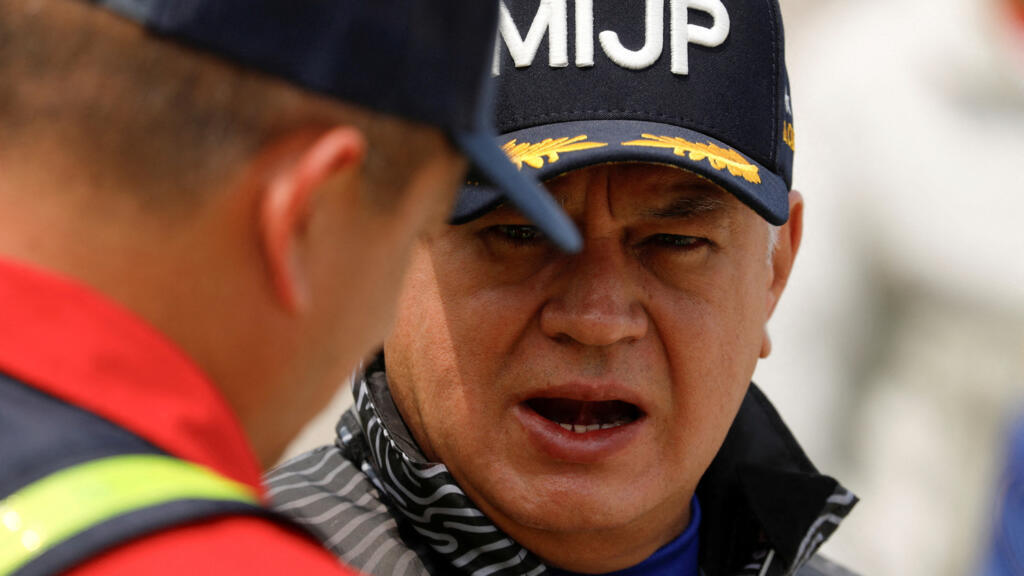 Venezuela detiene a tres extranjeros y denuncia una conspiración para sabotear elecciones