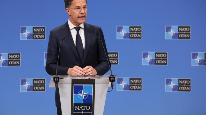 El Secretario General de la OTAN, Mark Rutte, asiste a una rueda de prensa, el día de una reunión de ministros de Asuntos Exteriores de la OTAN en la sede de la alianza en Bruselas, Bélgica, el 4 de abril de 2025.