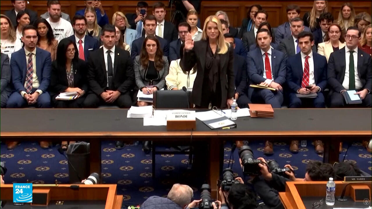 فضيحة إبستين: اتهامات بالتستر تطال موظفي إدارة ترامب وعلى رأسهم المدعية العامة