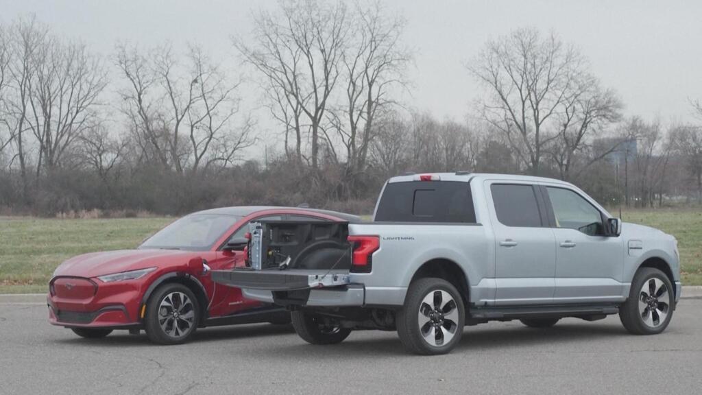 ستتحمل شركة فورد شطبًا بقيمة 19.5 مليار دولار لأنها ستتخلص من سيارتها الكهربائية الرائدة