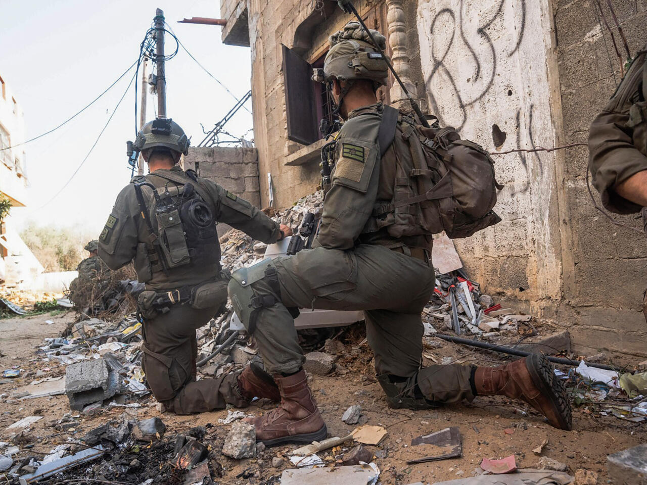 ピンバッジ Israel IDF Military Army Home Front Command Headquarters Gold Plated