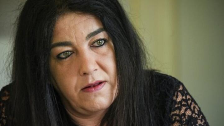 Frenchwoman spared prison for smuggling migrant lover 