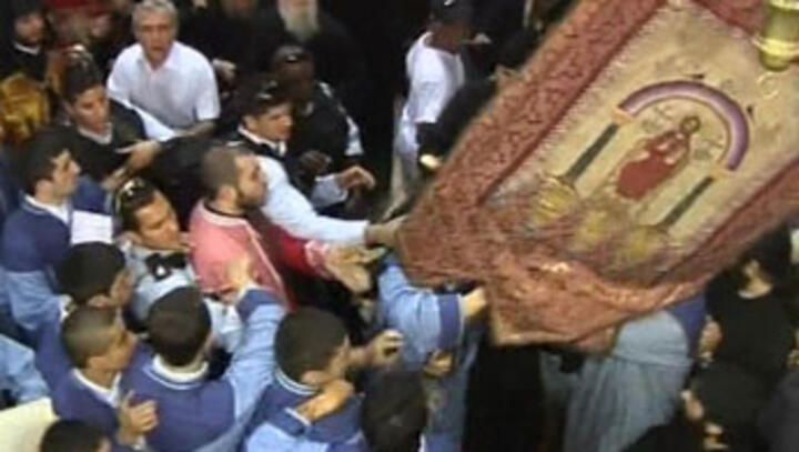 Orthodox Christians clash in Church of the Holy Sepulchre