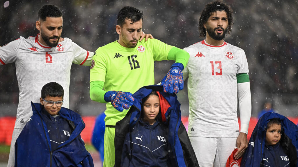 Pelouse verte, soufflerie et drainage : comment les stades marocains défient la pluie à la CAN