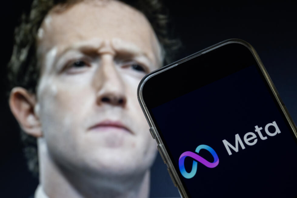 Une photo de Mark Zuckerberg, PDG de Meta, et le logo de Meta, le 7 janvier 2025 à Washington.