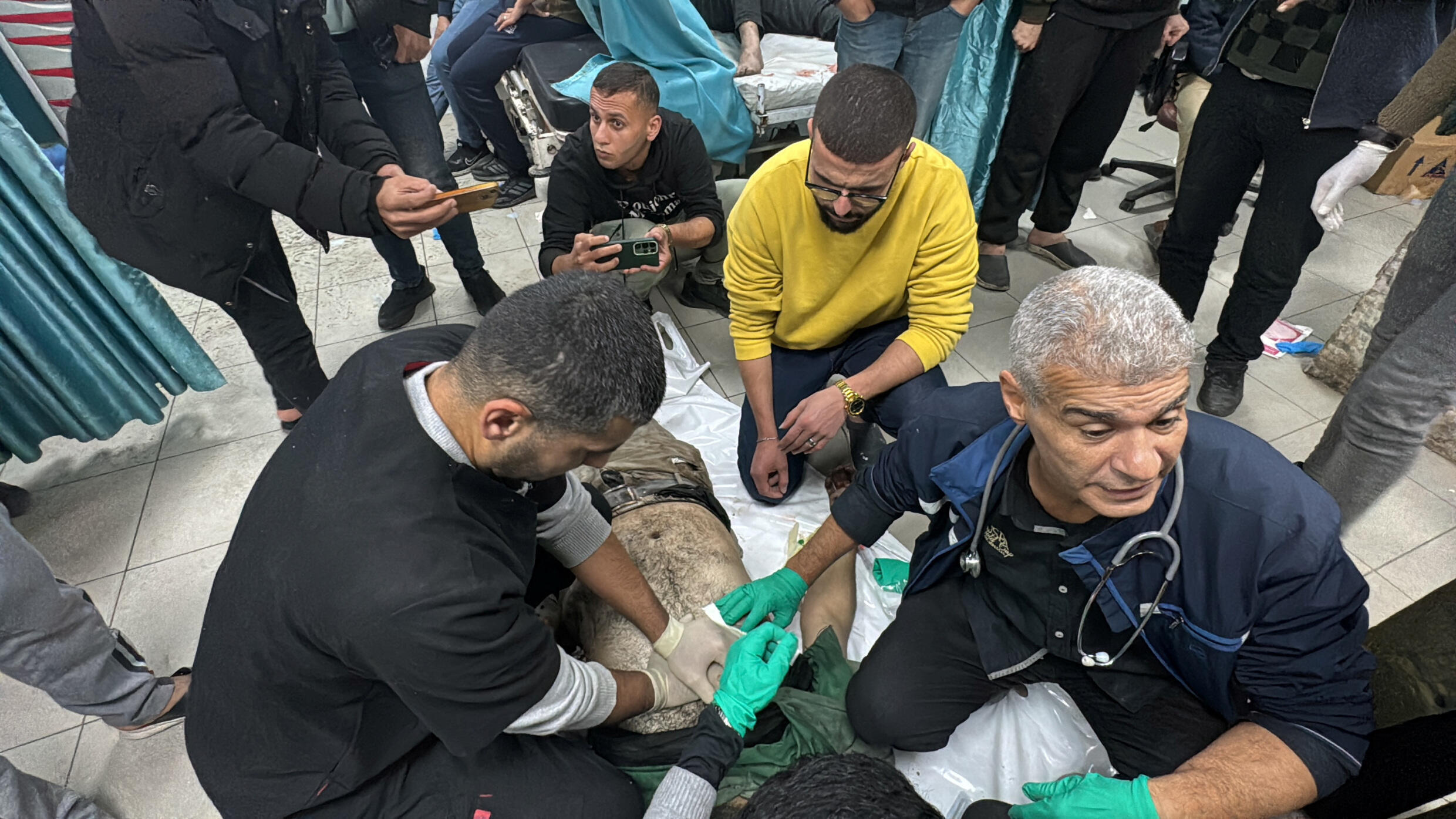 Ejército de Israel ataca e incendia áreas del hospital Kamal Adwan en el norte de Gaza