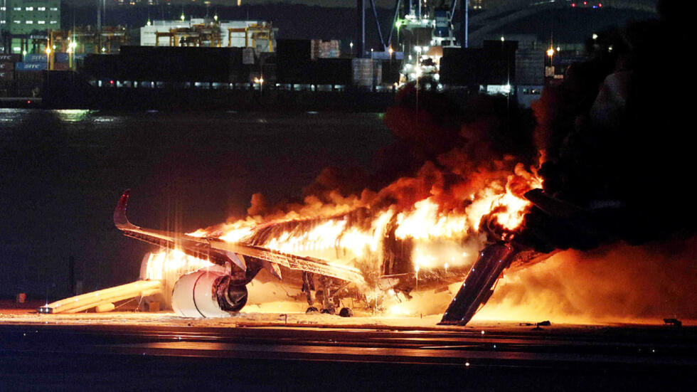 Five dead in Japan plane collision at Tokyo airport