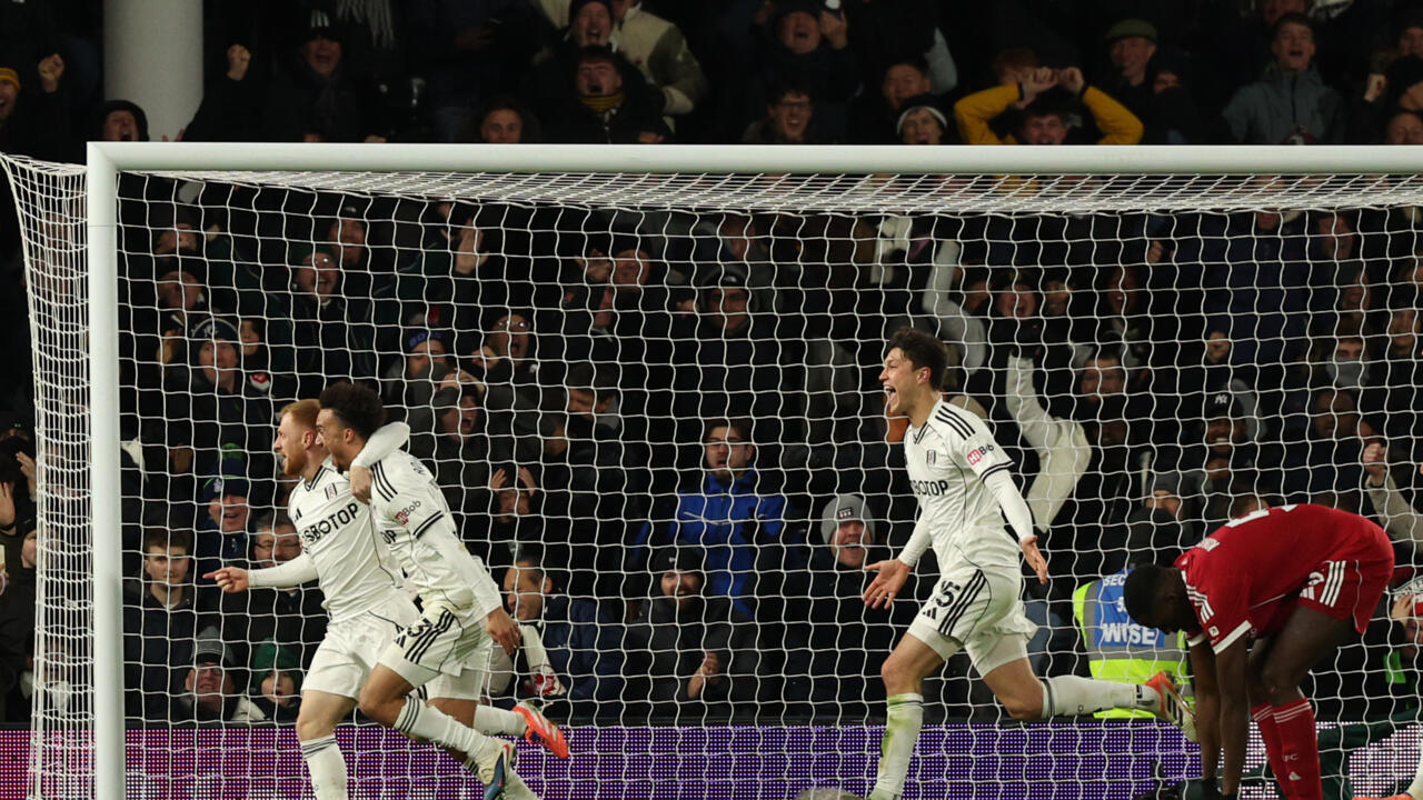 بطولة إنكلترا: فولهام يفرض التعادل على ليفربول بصاروخ في الرمق الأخير