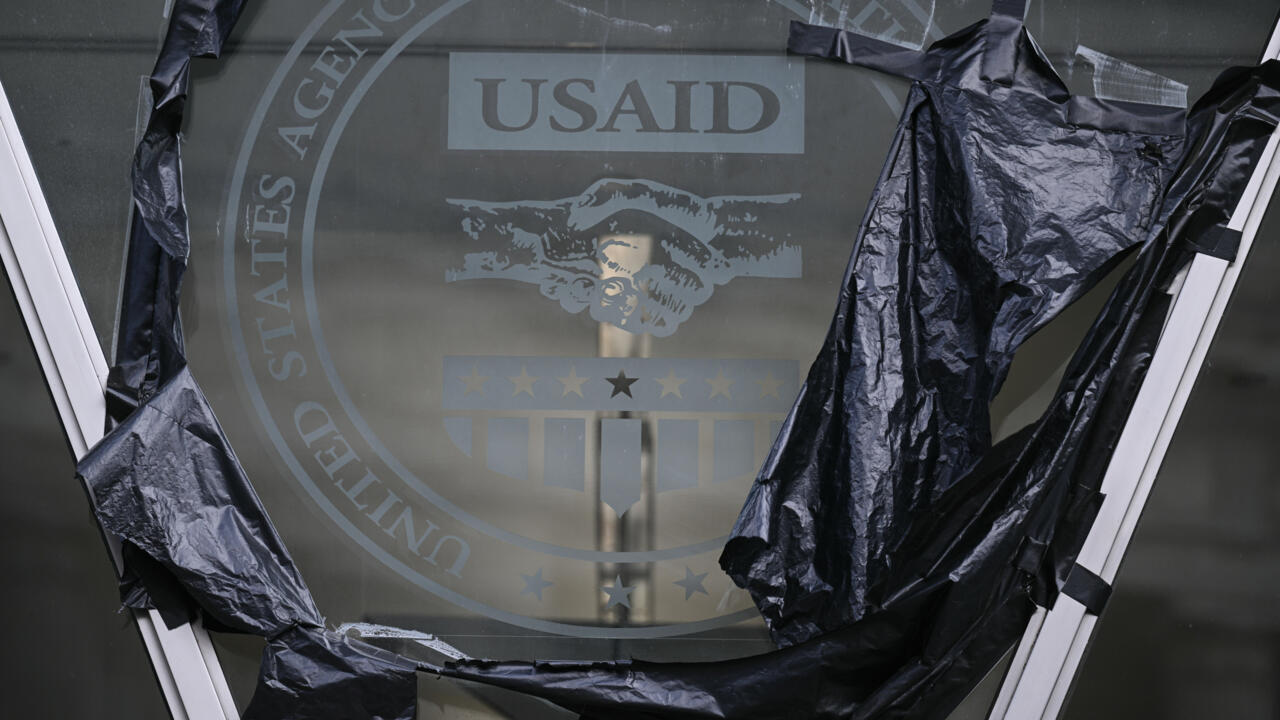 عام من خفض المساعدات الصحية الأميركية يخلّف حصيلة بشرية ثقيلة