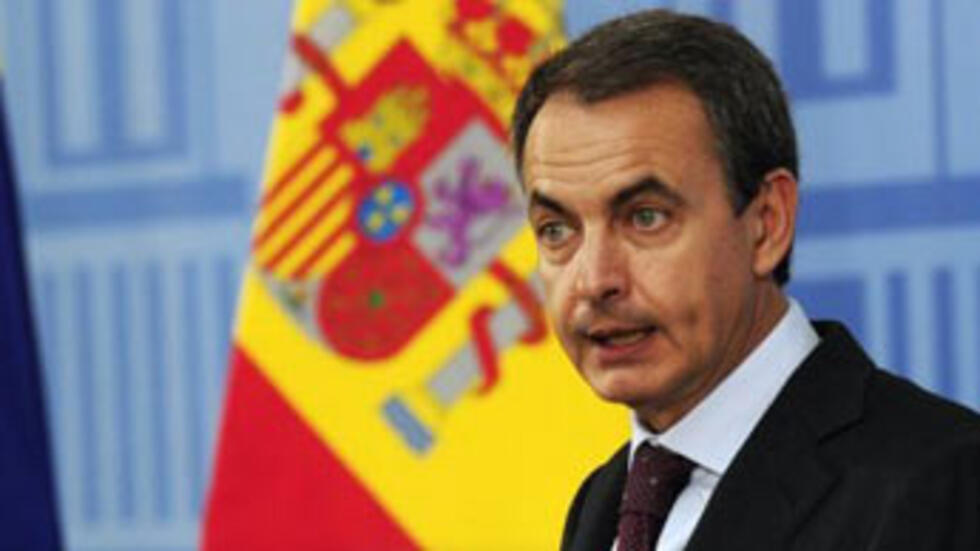 Zapatero dissolves parliament ahead of November polls