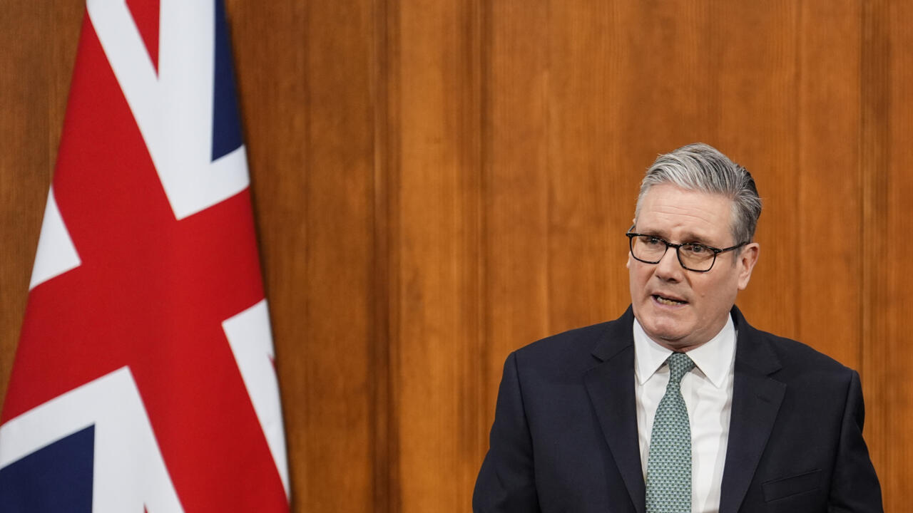 ستارمر: الحرب التجارية بشأن غرينلاند "لن تكون في مصلحة أحد"