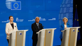 Mette Frederiksen, Antonio Costa and Ursula von der Leyen participate in a media conference at the EU Summit in Brussels on December 19, 2025.
