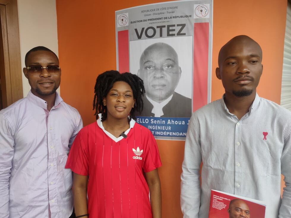 Des soutiens de Ahoua Don Melo, à Abidjan.