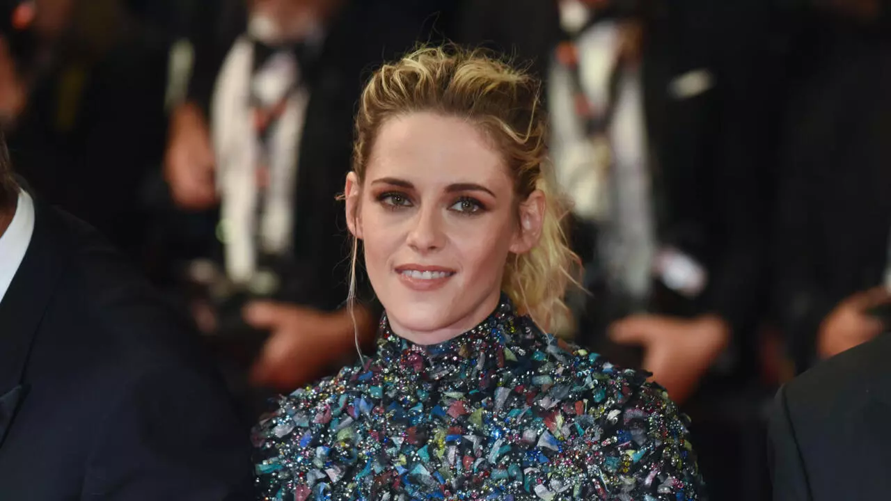 Kristen in Cannes for new Cronenberg…