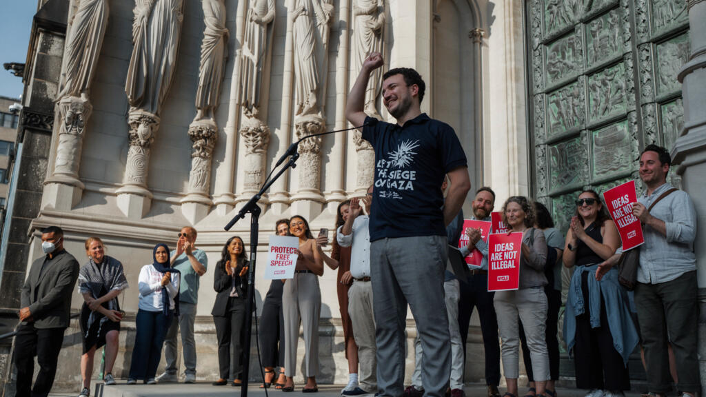 الولايات المتحدة: محكمة استئناف تلغي قرار إخلاء سبيل الناشط المؤيد للفلسطينيين محمود خليل