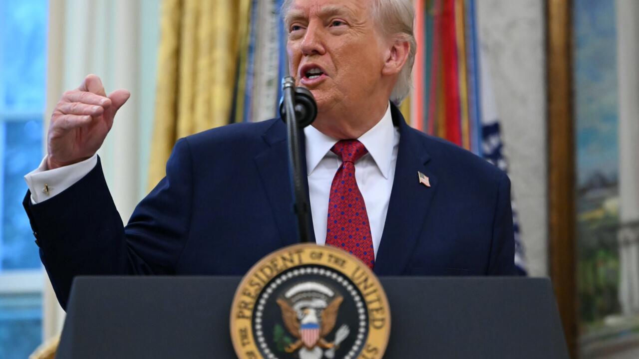 ترامب يطالب بي بي سي بتعويض قدره 10 مليارات دولار في دعوى تشهير