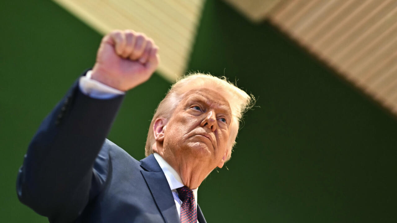 ترامب يحذر من رد قوي في حال بيع الدول الأوروبية كميات كبيرة من سندات الخزانة الأميركية