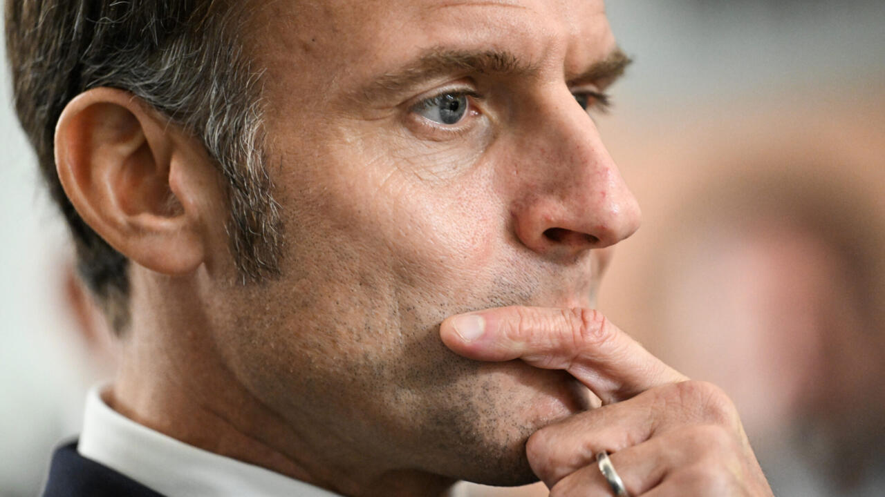 "سيدي الرئيس، أنا قلق جدا"... ماكرون يتفاعل مع مقطع فيديو يزعم حدوث انقلاب في فرنسا