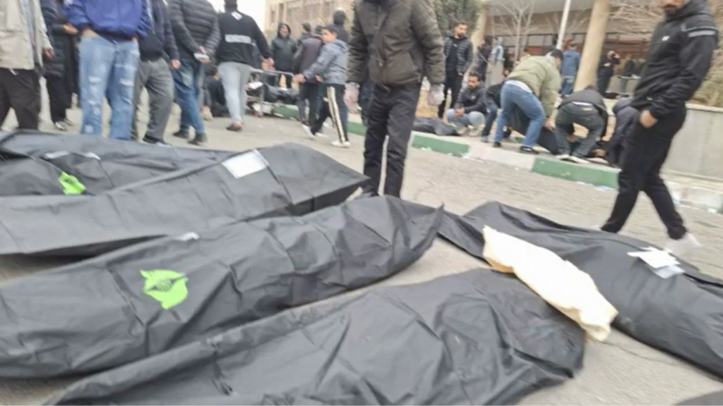 Manifestations en Iran : que sait-on des différents bilans de victimes de la répression du régime ?