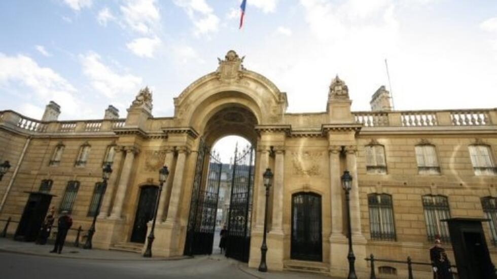 A third of French may abstain from presidential vote