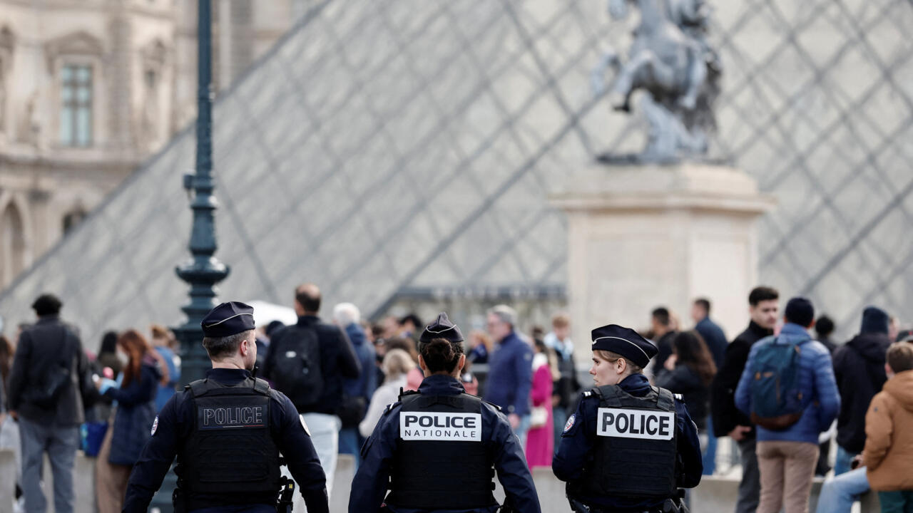 Two suspects arrested over Louvre museum jewellery heist