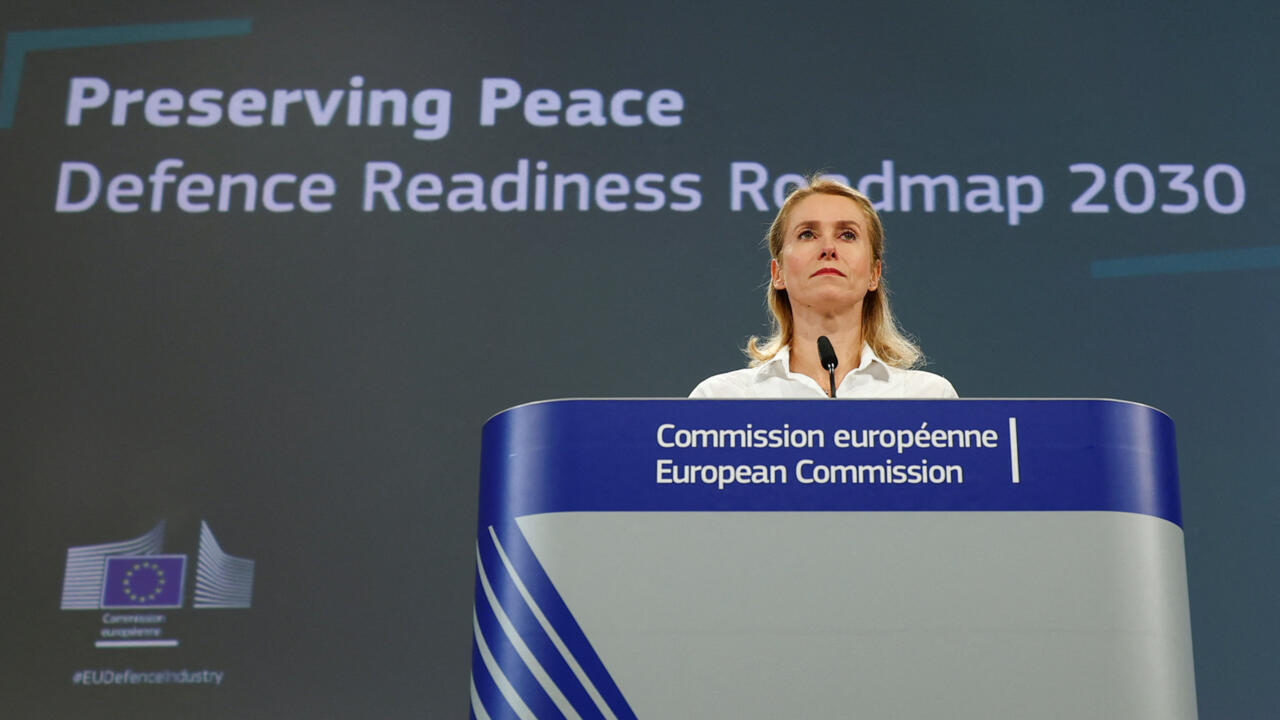 EU unveils 'flagship' defence projects to counter Russian threat